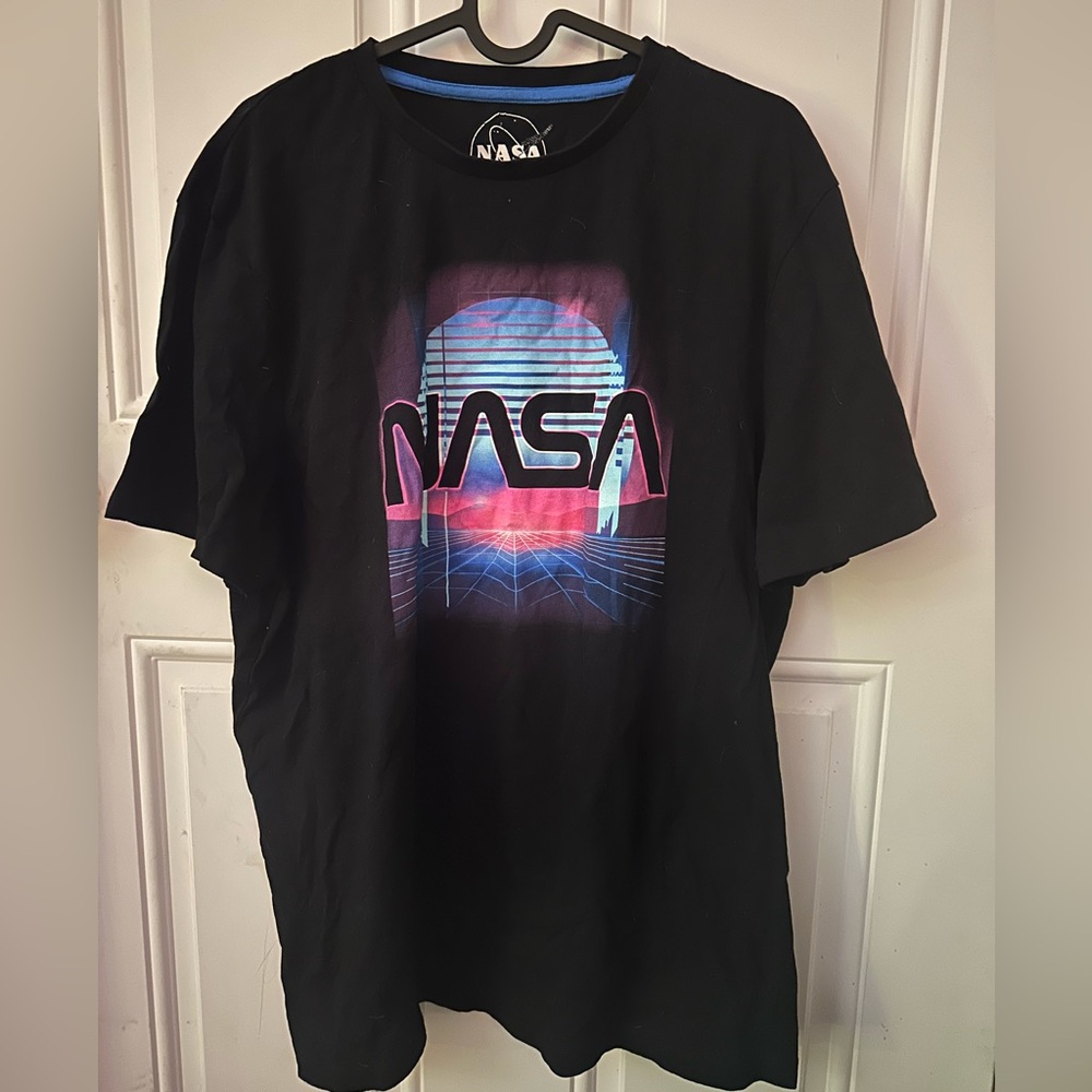 Black NASA tee